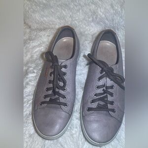 Ecco men’s lace up sneakers size 12